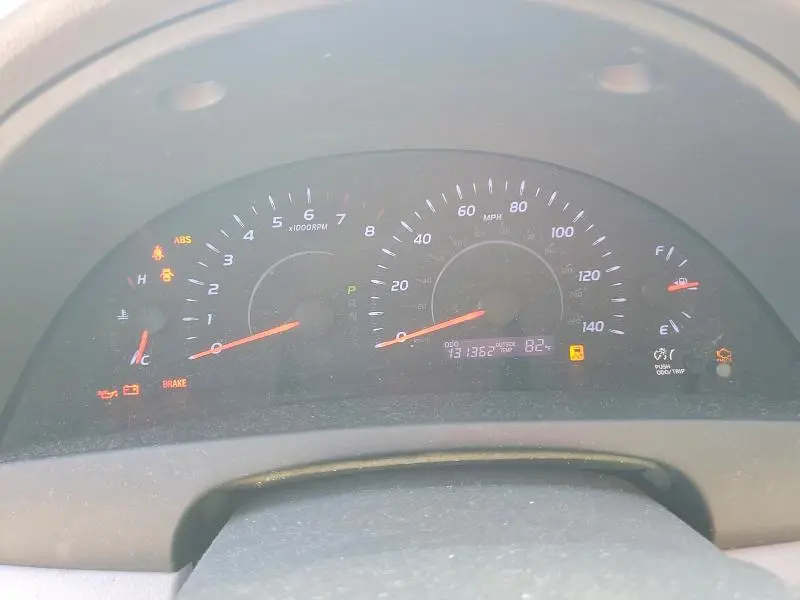 2011 TOYOTA CAMRY LE  