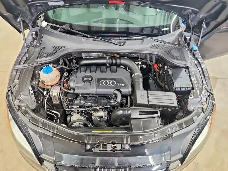 2011 AUDI TT PREMIUM  