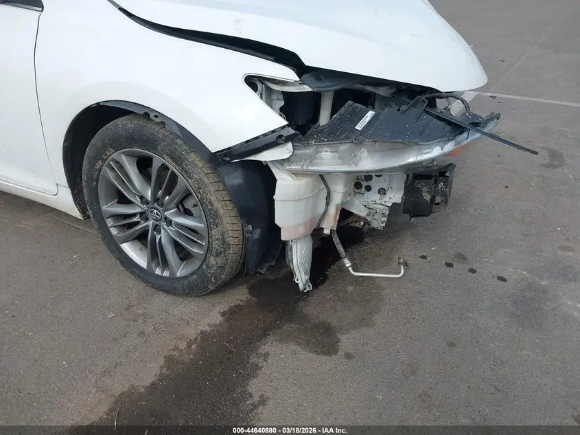 2017 TOYOTA CAMRY SE