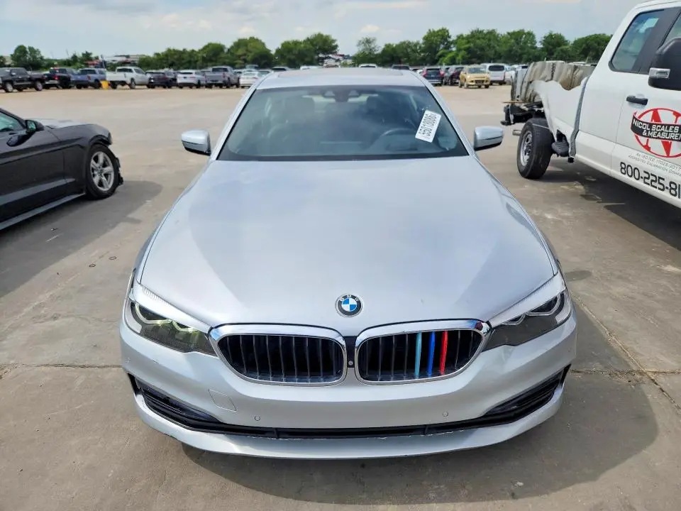 2019 BMW 530 I  