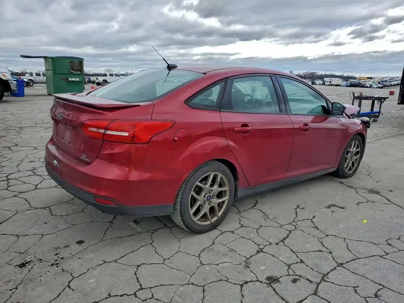 2015 FORD FOCUS SE  