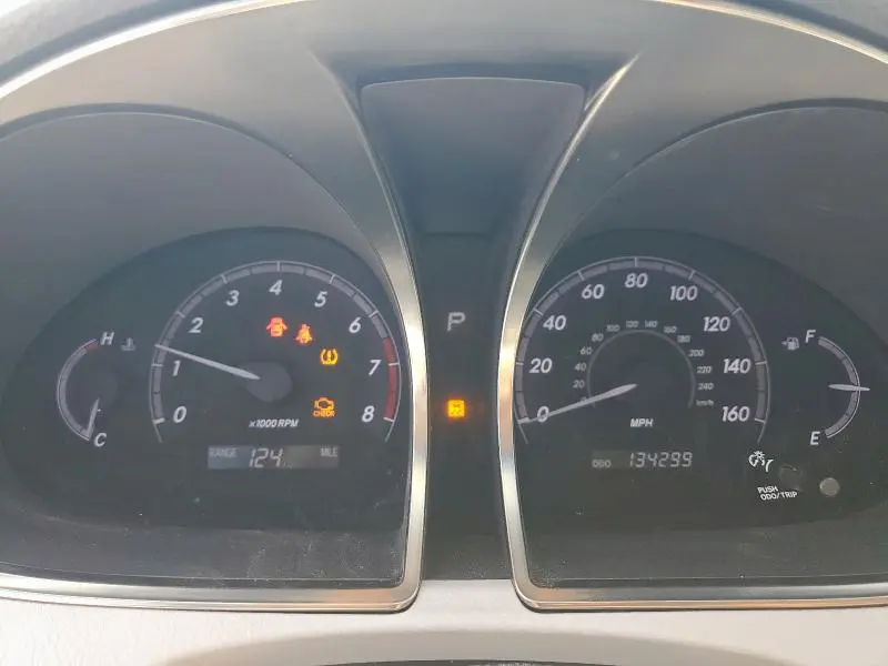 2011 TOYOTA AVALON BASE  