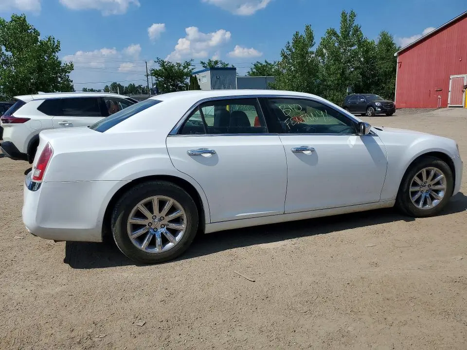 2012 CHRYSLER 300   