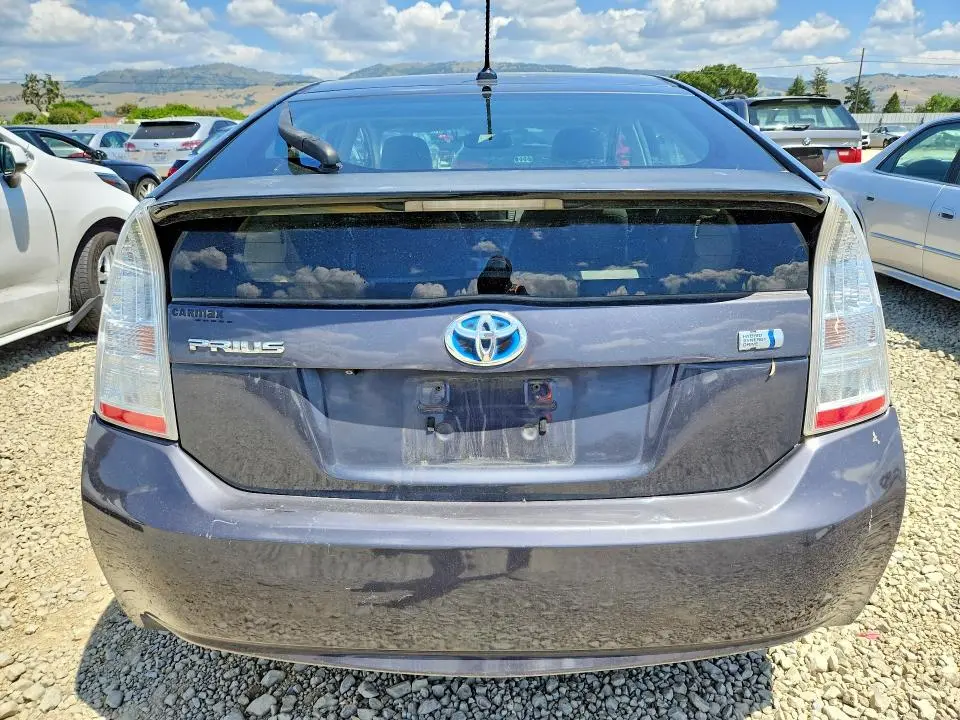 2011 TOYOTA PRIUS FOUR  