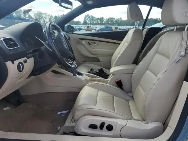 2015 VOLKSWAGEN EOS LUX  