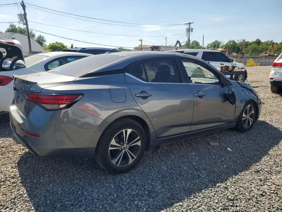 2022 NISSAN SENTRA SV  