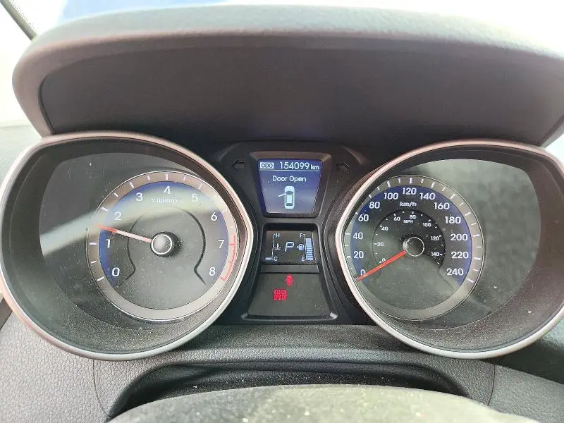 2013 HYUNDAI ELANTRA GT BASE  