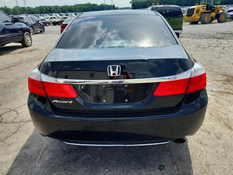 2015 HONDA ACCORD LX  
