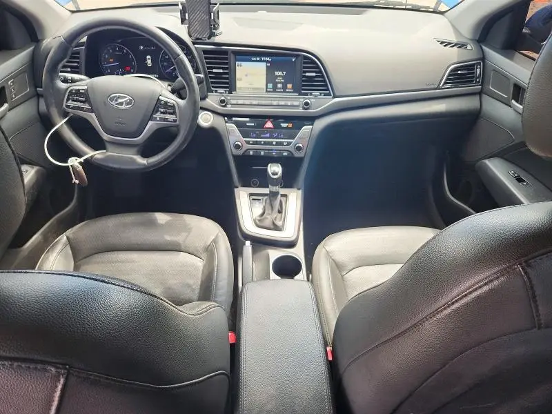 2017 HYUNDAI ELANTRA LIMITED  
