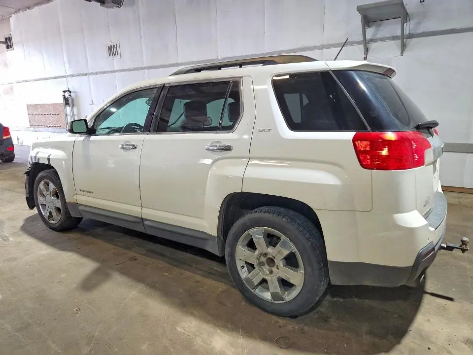 2013 GMC TERRAIN SLT  
