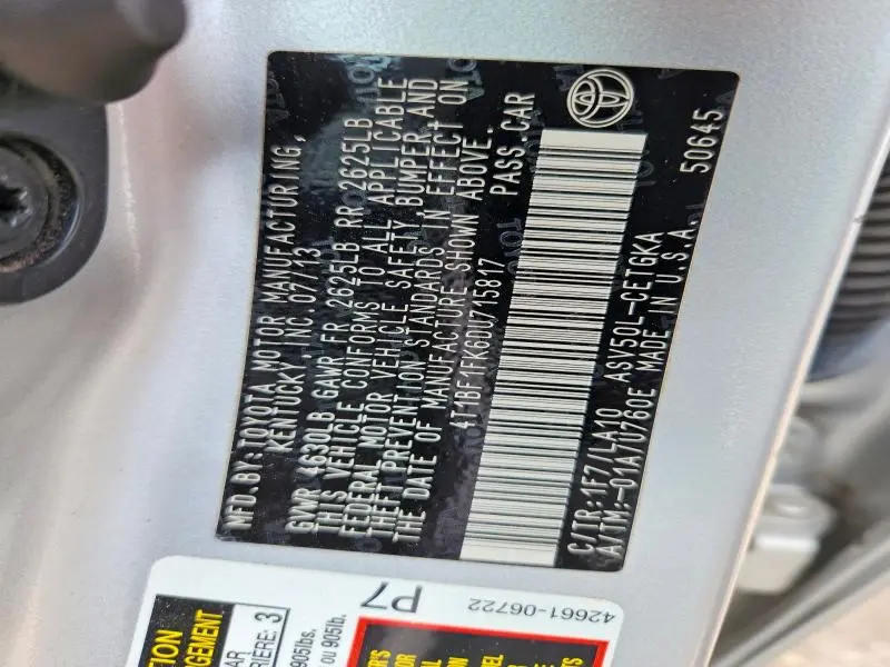 2013 TOYOTA CAMRY XLE  