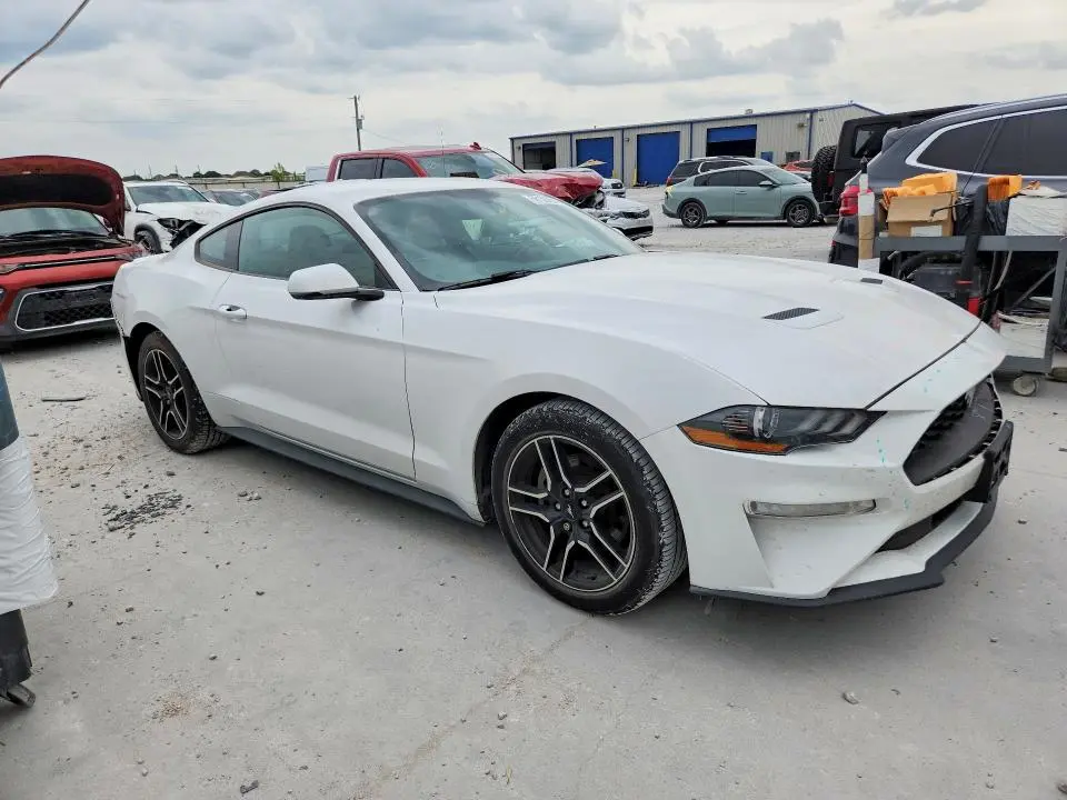 2020 FORD MUSTANG   