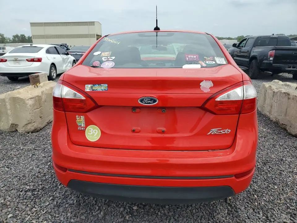 2014 FORD FIESTA SE  