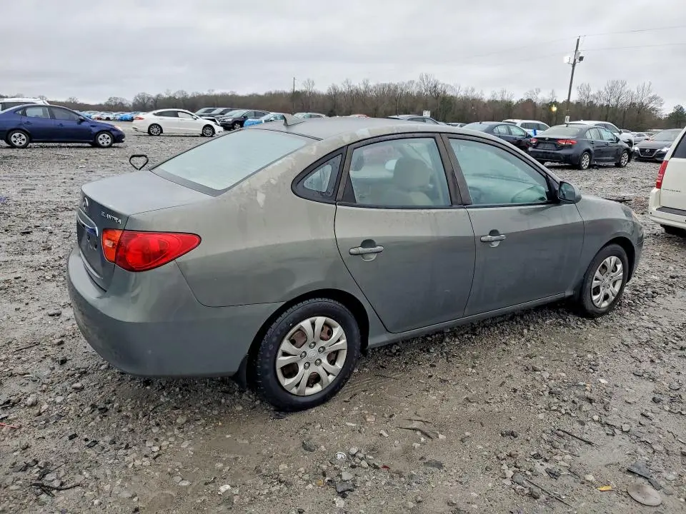 2010 HYUNDAI ELANTRA GLS  