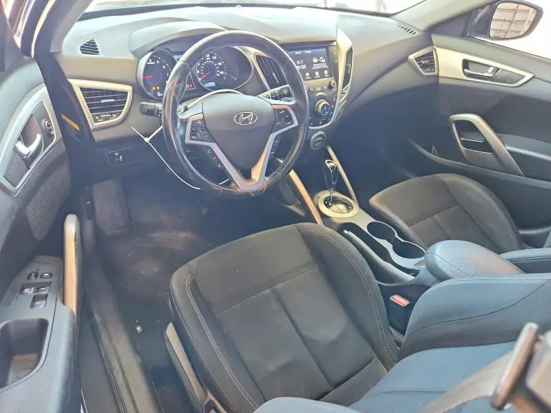 2017 HYUNDAI VELOSTER BASE  