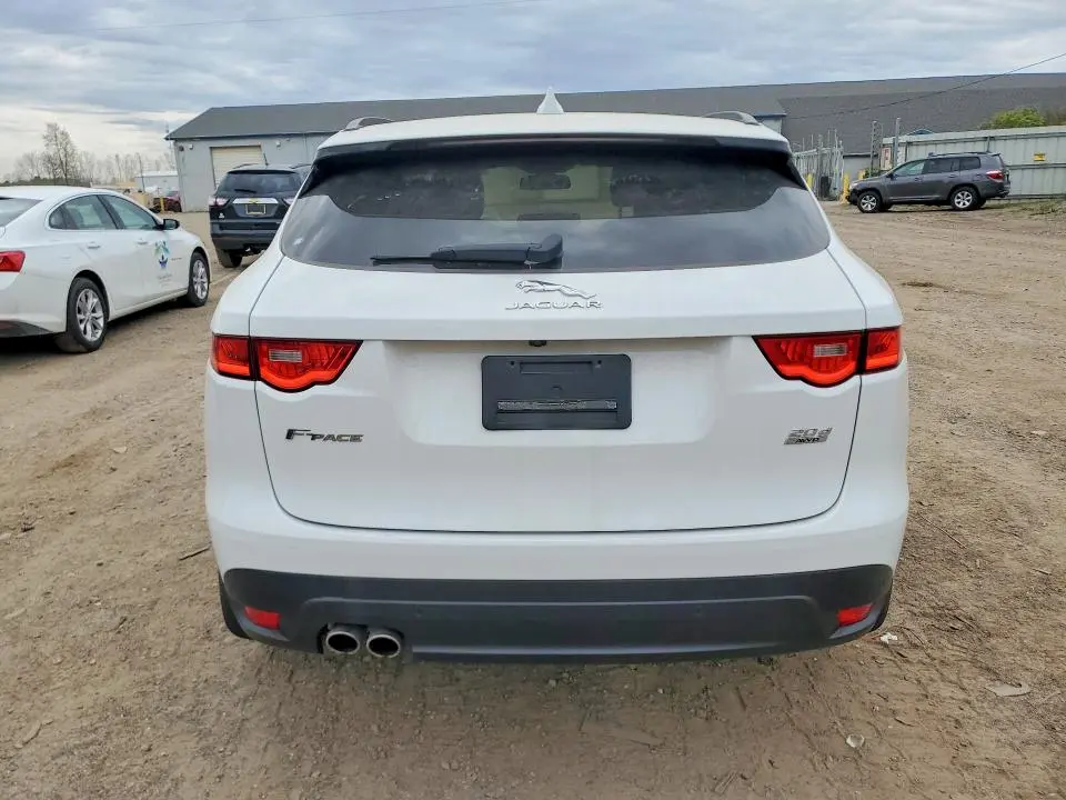 2018 JAGUAR F-PACE PRESTIGE  