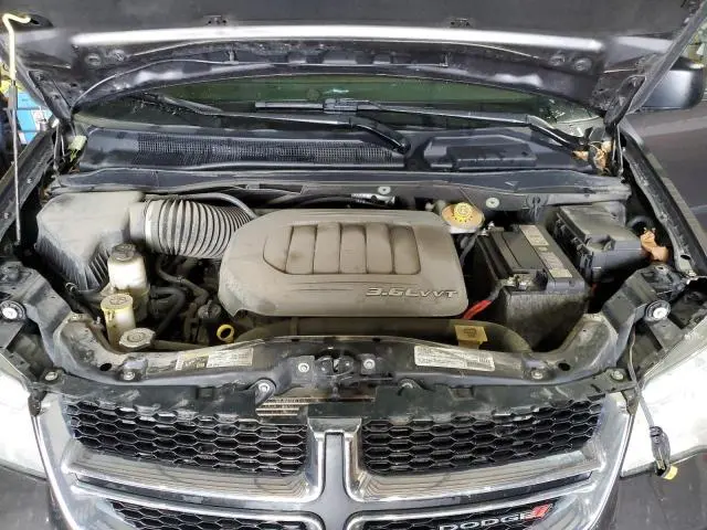 2017 DODGE GRAND CARAVAN SE  