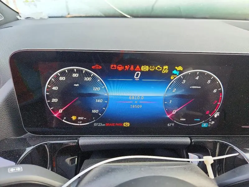 2024 MERCEDES-BENZ GLA 250 4MATIC  