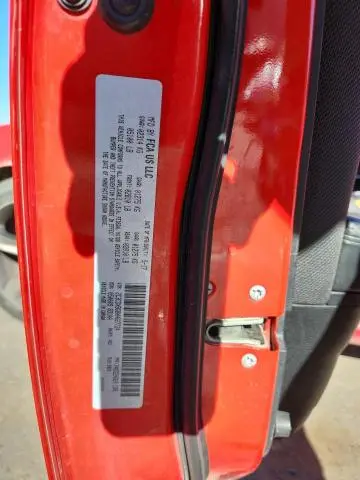 2017 DODGE CHARGER SE  