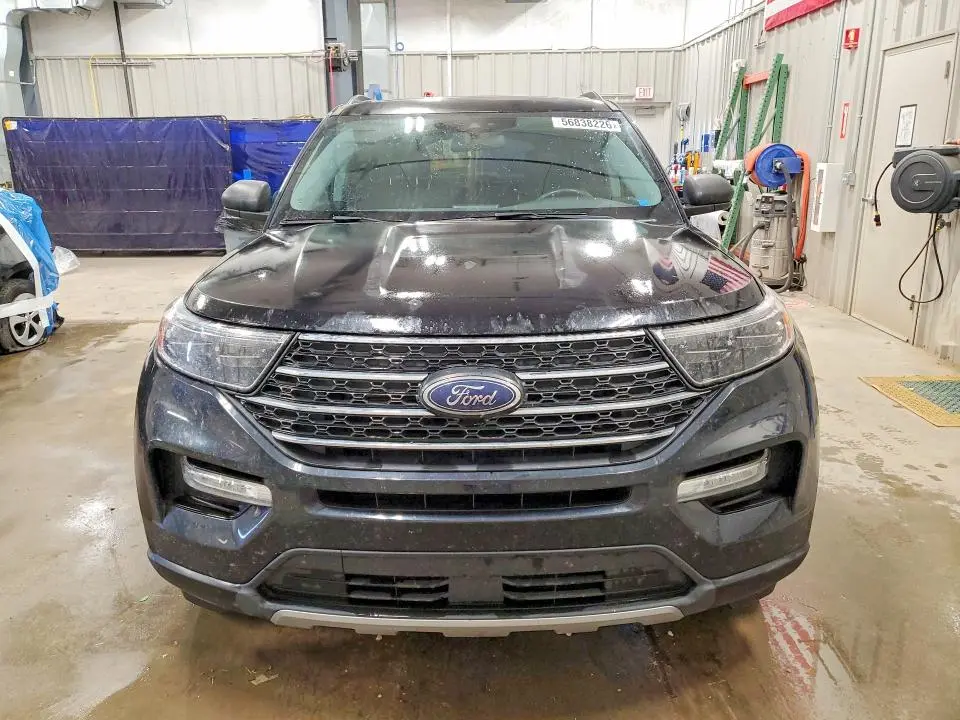 2022 FORD EXPLORER XLT  