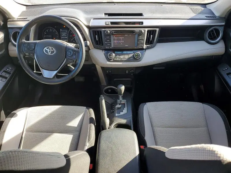2017 TOYOTA RAV4 XLE  