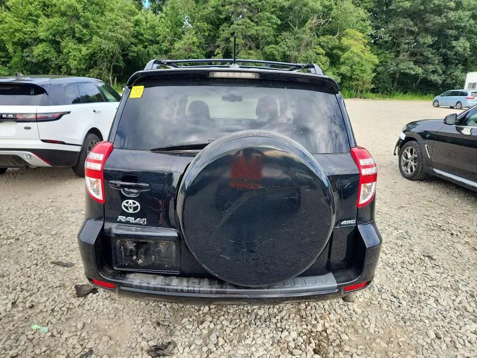 2011 TOYOTA RAV4 LIMITED  