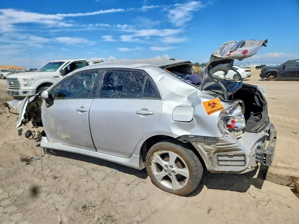 2011 TOYOTA COROLLA S  