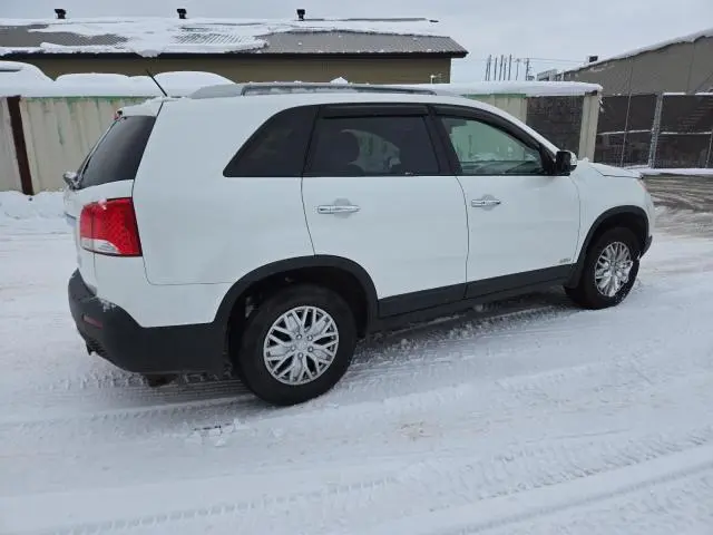 2012 KIA SORENTO BASE  