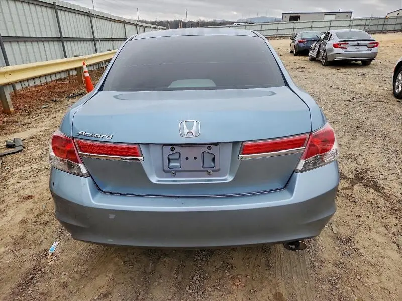 2011 HONDA ACCORD LX  