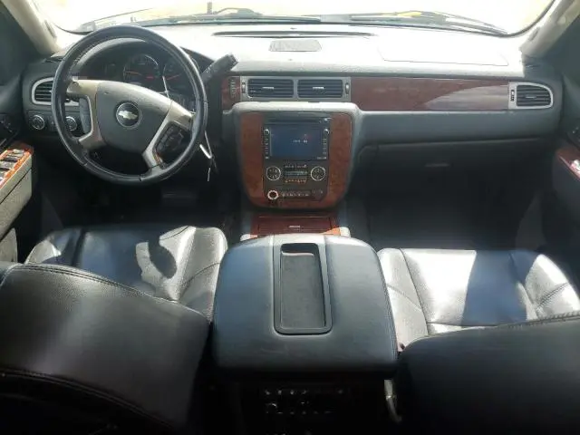 2010 CHEVROLET SUBURBAN K1500 LTZ  