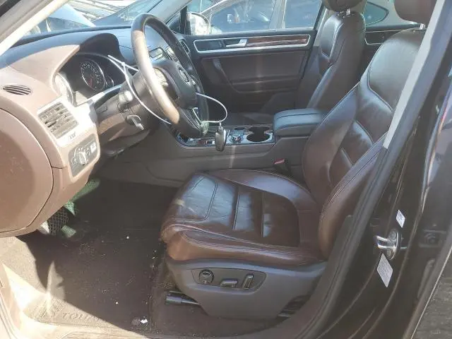 2012 VOLKSWAGEN TOUAREG V6 TDI  