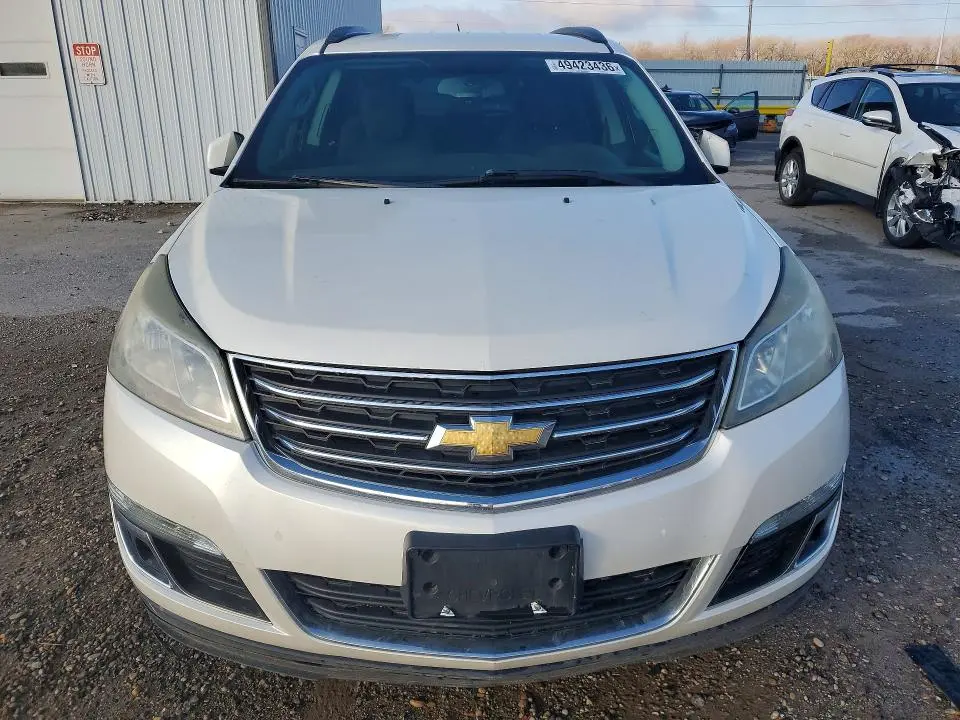 2015 CHEVROLET TRAVERSE LT  