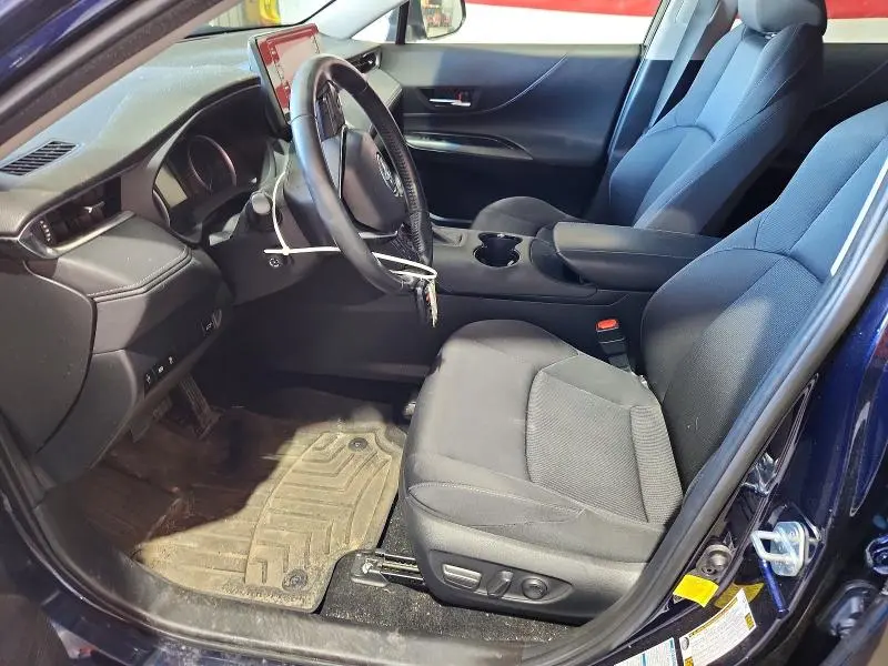 2022 TOYOTA VENZA LE  