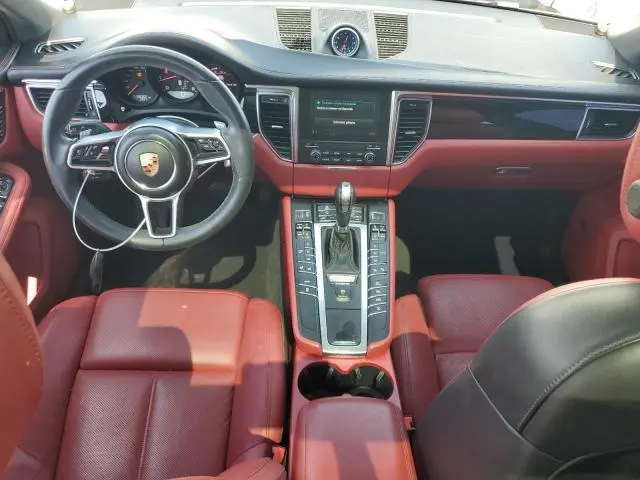 2017 PORSCHE MACAN