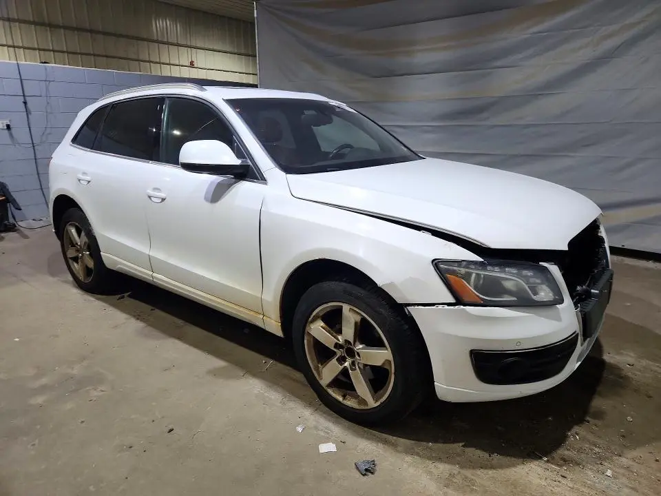 2011 AUDI Q5 PREMIUM PLUS  