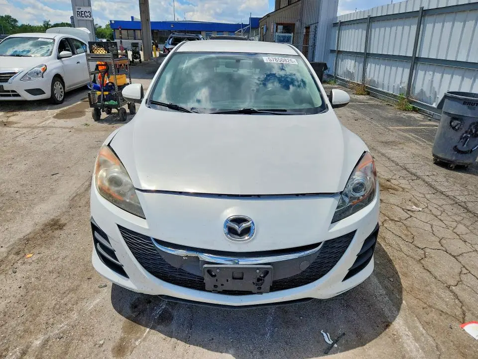 2010 MAZDA 3   