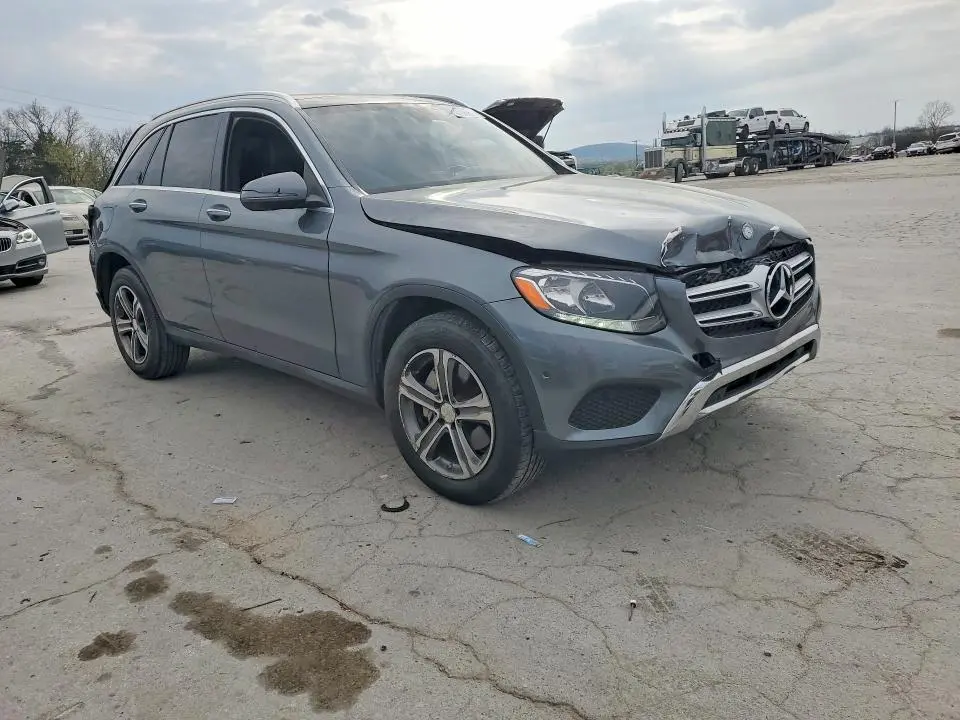 2016 MERCEDES-BENZ GLC 300  