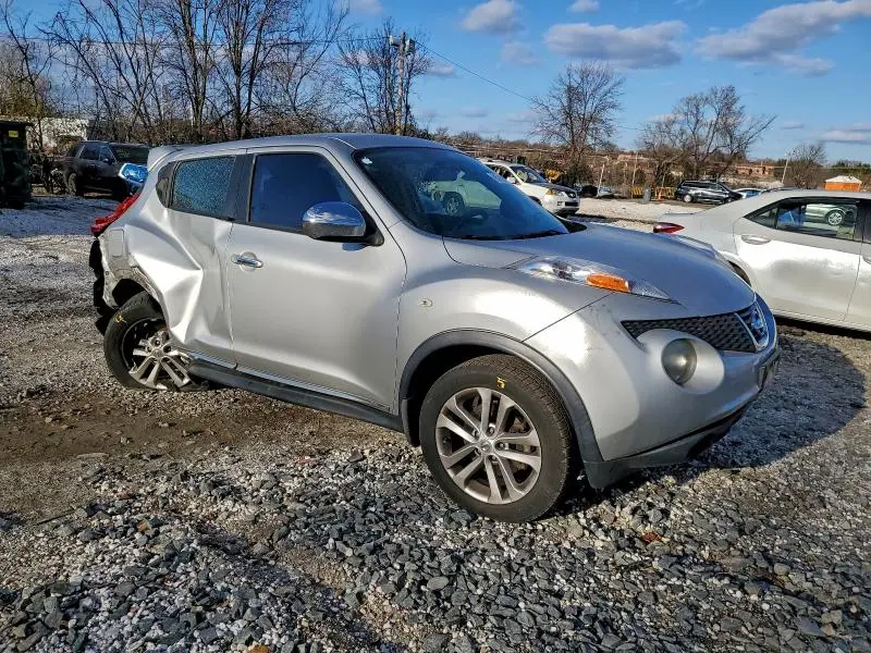 2013 NISSAN JUKE S  