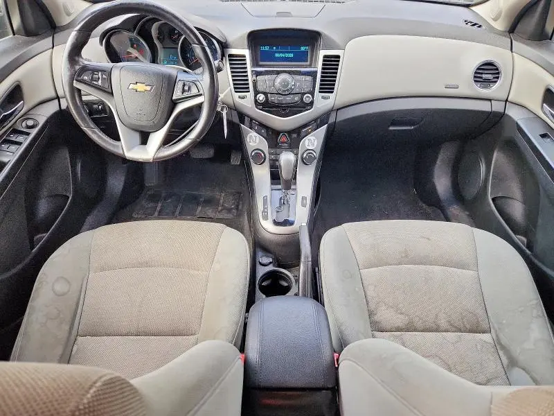 2012 CHEVROLET CRUZE LT  