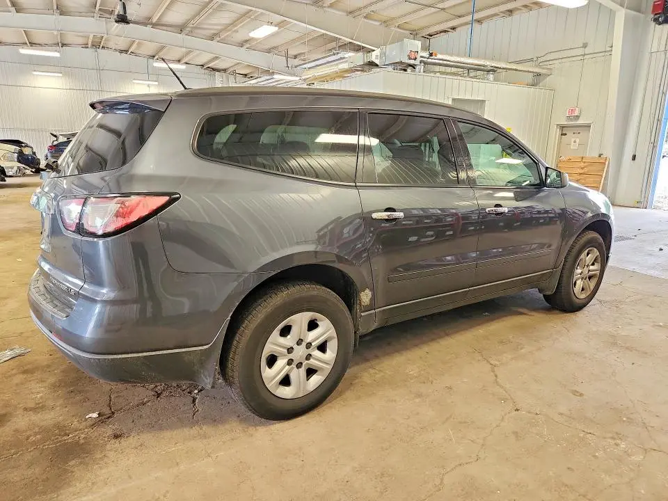 2013 CHEVROLET TRAVERSE LS  