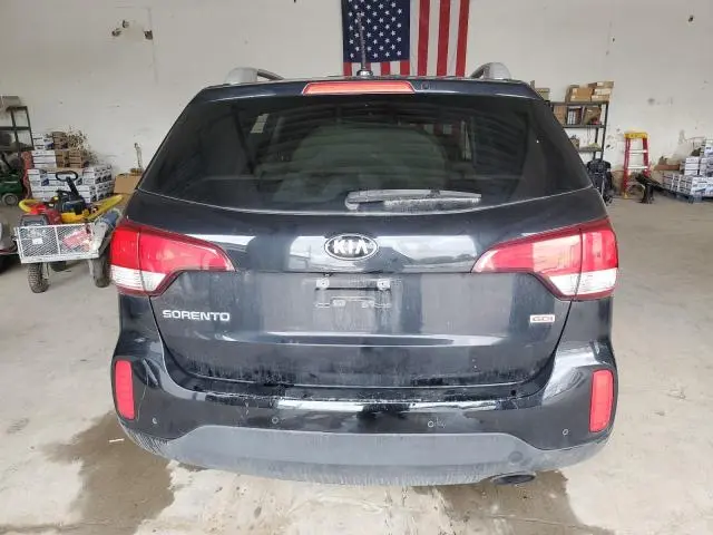 2015 KIA SORENTO LX  