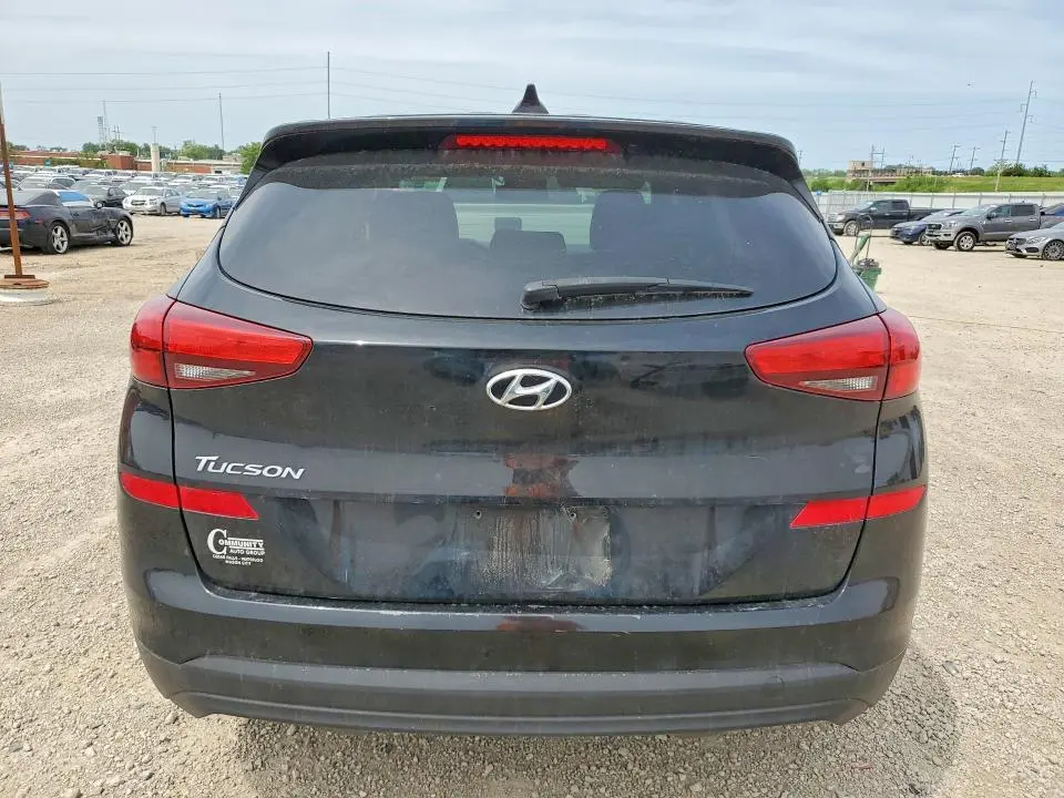 2019 HYUNDAI TUCSON SE  