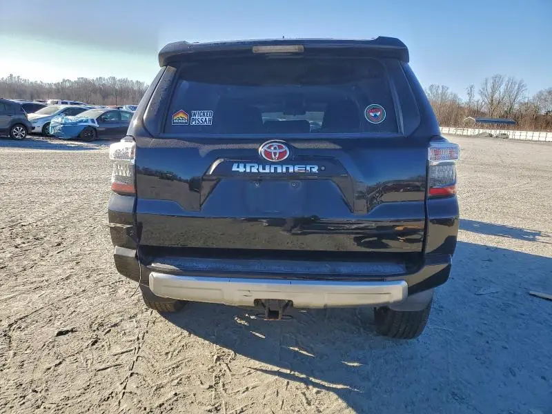 2019 TOYOTA 4RUNNER SR5/SR5 PREMIUM  