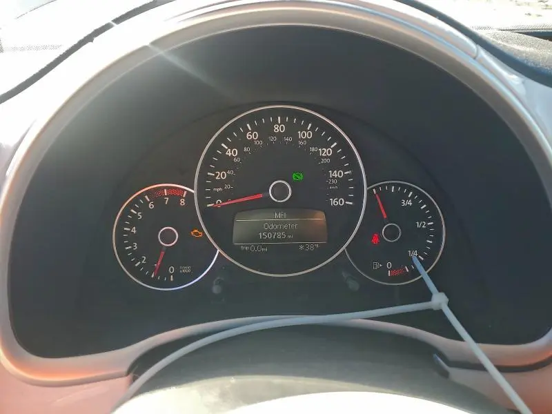 2012 VOLKSWAGEN BEETLE   