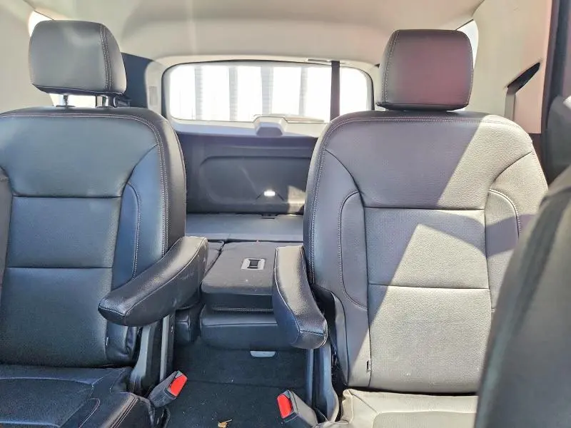 2019 CHEVROLET TRAVERSE LT  