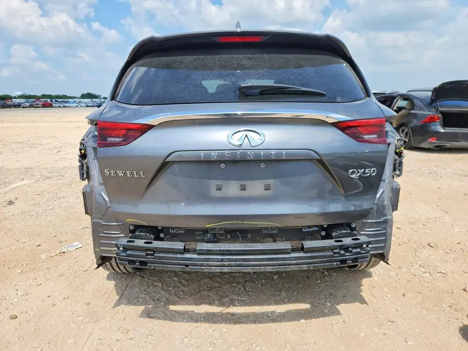 2020 INFINITI QX50 PURE  
