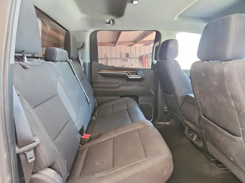 2023 CHEVROLET SILVERADO K1500 LT  