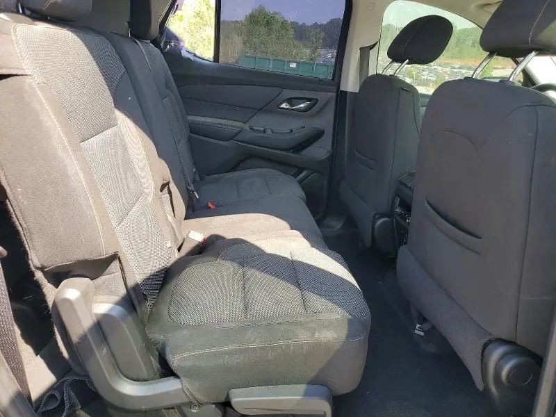 2018 CHEVROLET TRAVERSE LS  