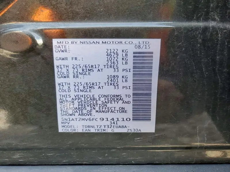 2015 NISSAN ROGUE SV  