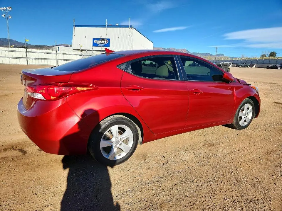 2013 HYUNDAI ELANTRA GLS  